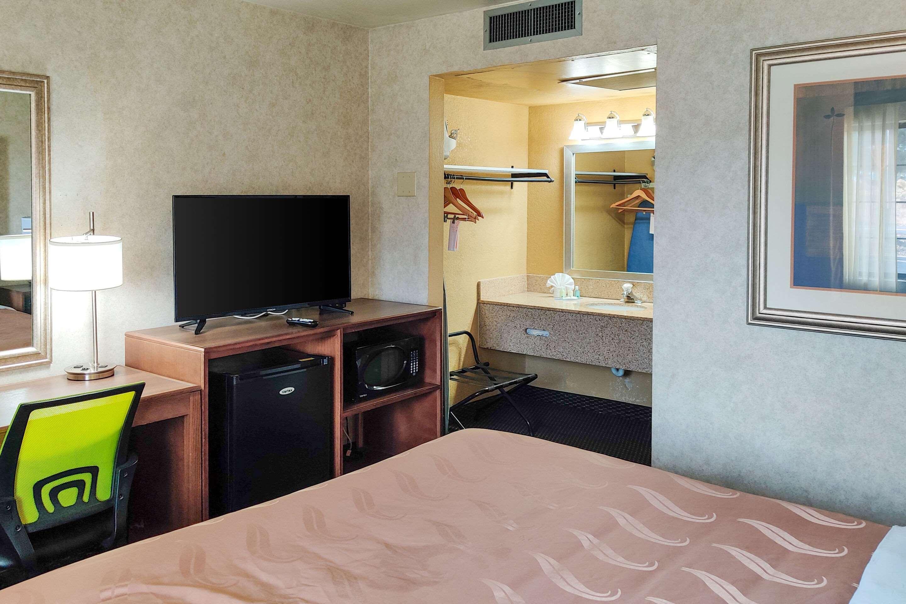 Quality Inn Flagstaff East I-40 Dış mekan fotoğraf